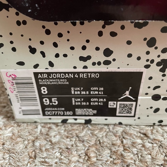 NEW! Jordan 4 Fire Red High Quality Reps - Picture 7 of 8